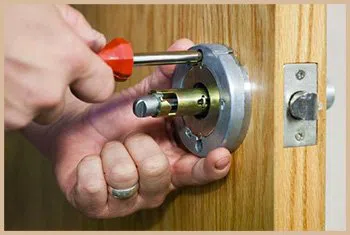 Elite Locksmith Services Trenton, NJ 609-388-1225 - 6-locks-replace